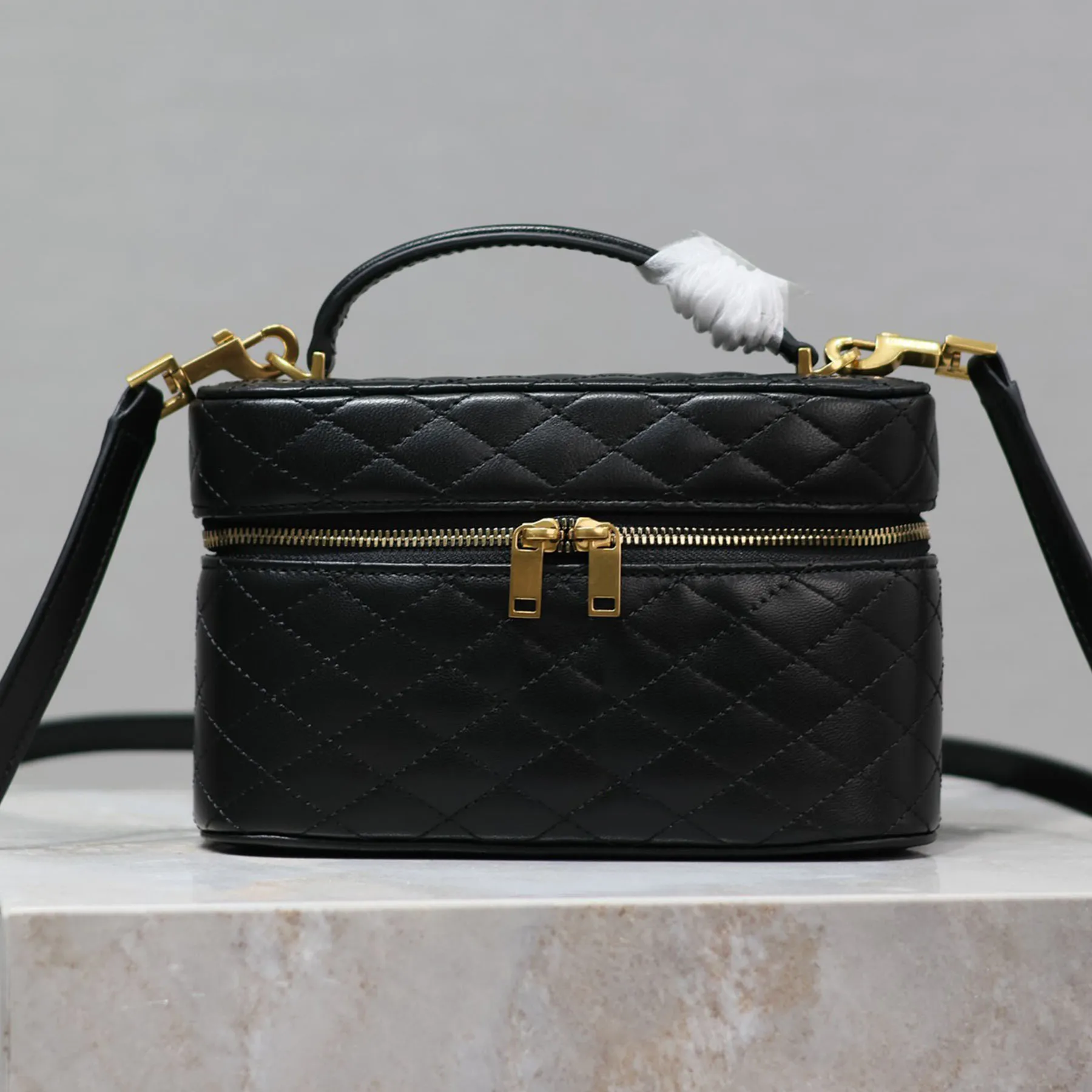PU Vanity Bag with Zipper Closure and Letter Pattern, Cosmetic Bag