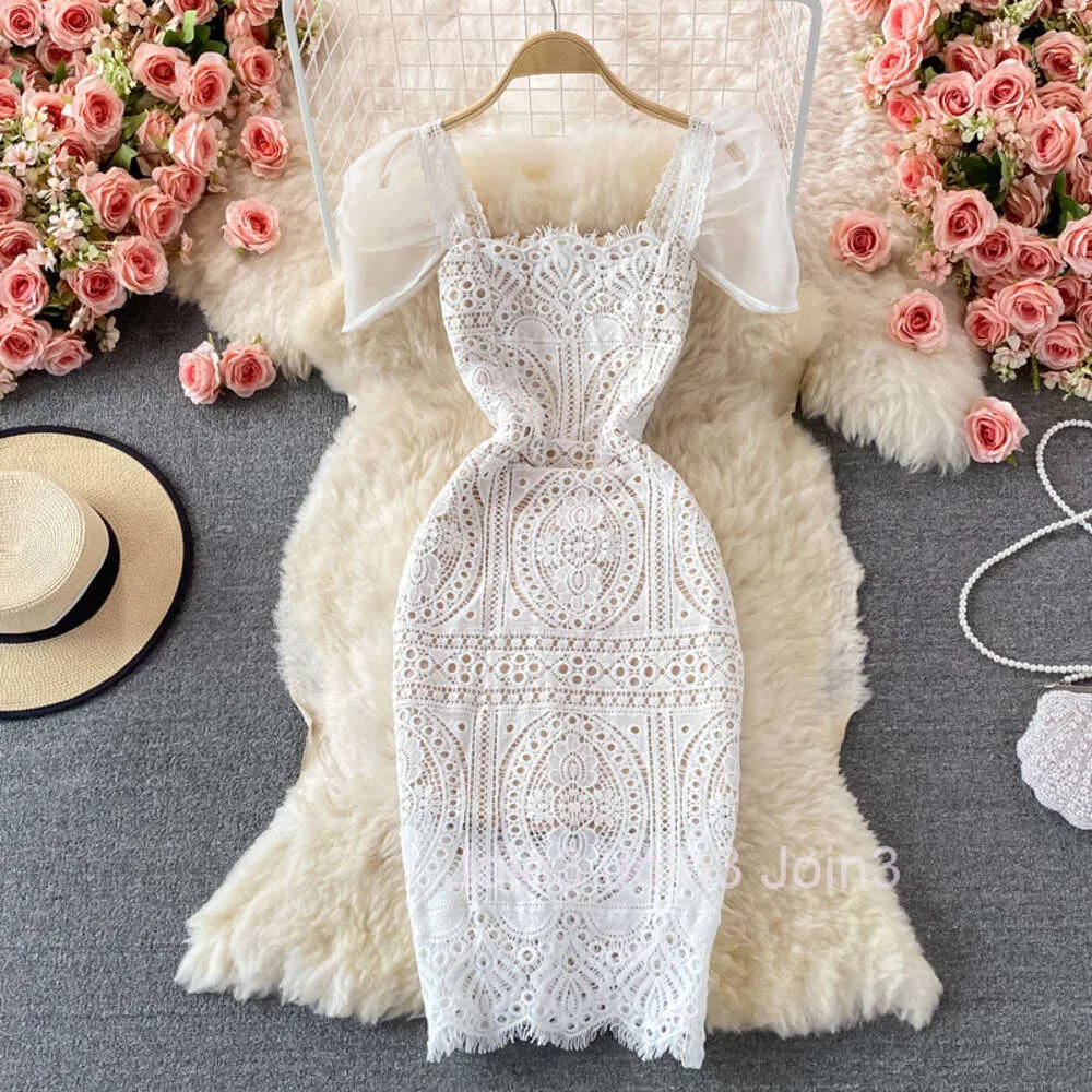 High End Lace Dress Square Neck Bubble Sleeve Slim Fit High Waist Medium  Length Gentleness Style From Join3, $33.47 In Bulk | DHgate.Com