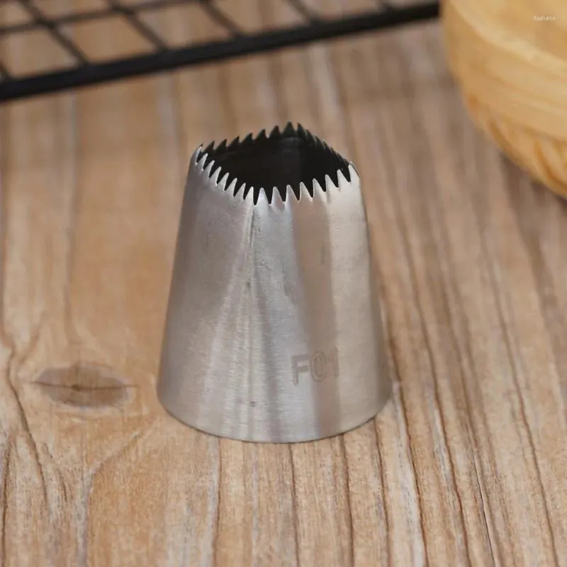 Large Square Piping Nozzle Tips Stainless Steel Icing Tips for