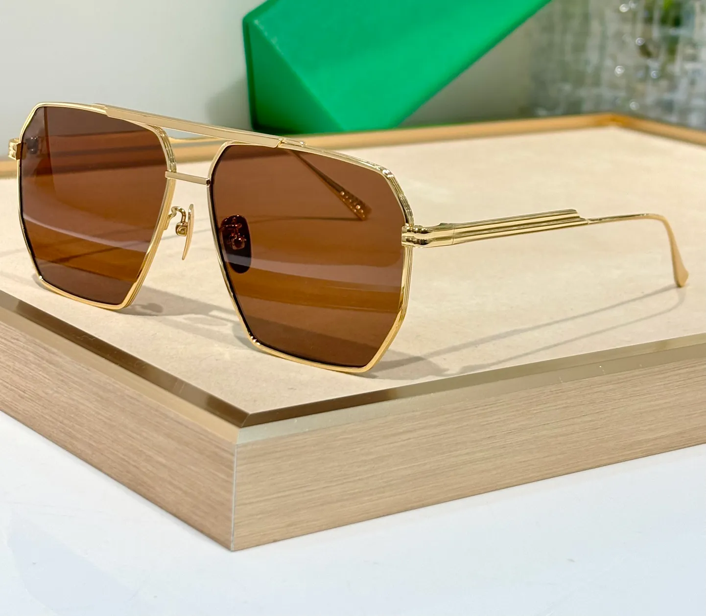 Oversized Square Sunglasses Gold Frame UV Protection Driving Daily Wear Women Gold Oversized Square Outdoor Sunglasses Brown  main image 2