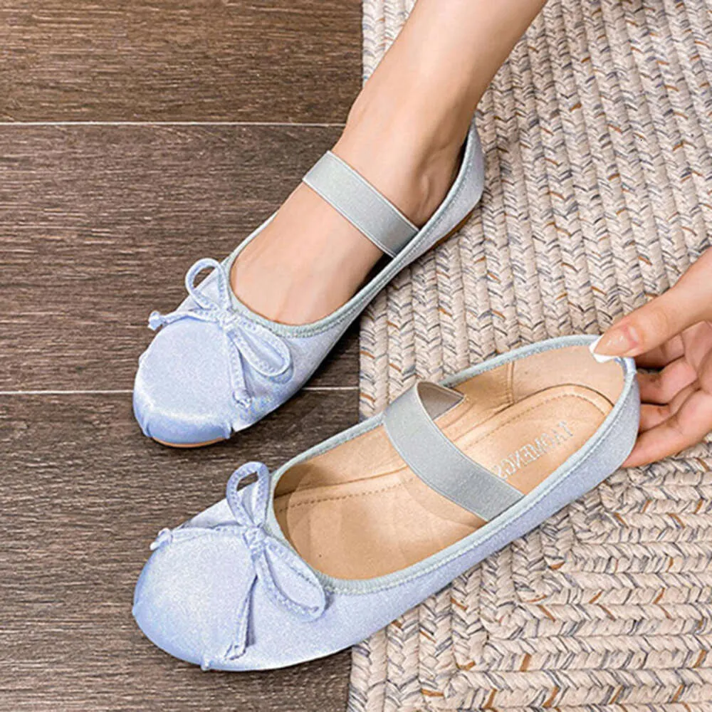 2024 Womens Round-Toe Silk Ballet Flats with Comfy Arch Support