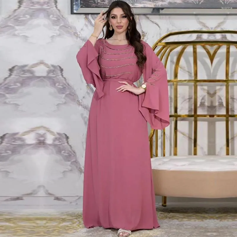 Etnik Giyim Ramazan Eid Abaya Dubai Turkiye Musluman Bijab Uzun Elbise slami Elbiseler Kad nlar Icin slami Elbiseler Robe Musulmane Djellaba Femme Yi TL1 259.41 DHgate