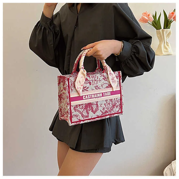 DHgate.com:Jacquard Embroidered Womens Tote Bag | 2024 New