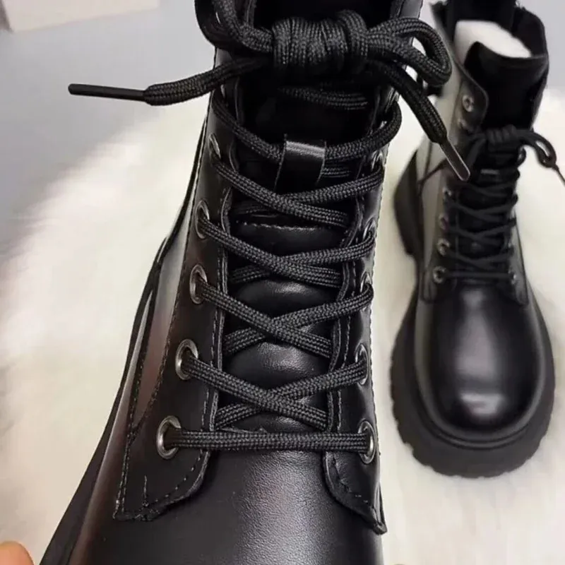 SLX Winterstiefel für Damen im britischen Stil, Martin-Stiefel, schwarzer Retro-Reißverschluss, dicker Boden, Joker, hochwertige Stiefeletten aus weichem Leder_voghion.com