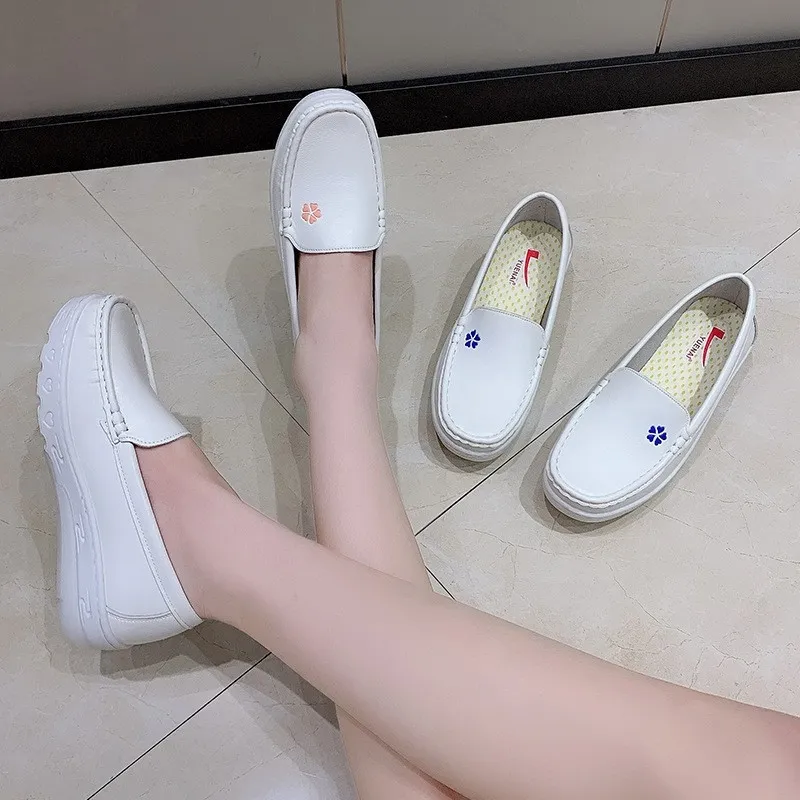 Amazon.com | White Nursing Shoes Women,Professional Oil and