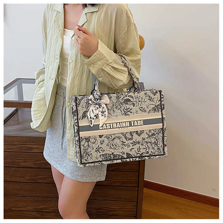 DHgate.com:Jacquard Embroidered Womens Tote Bag | 2024 New