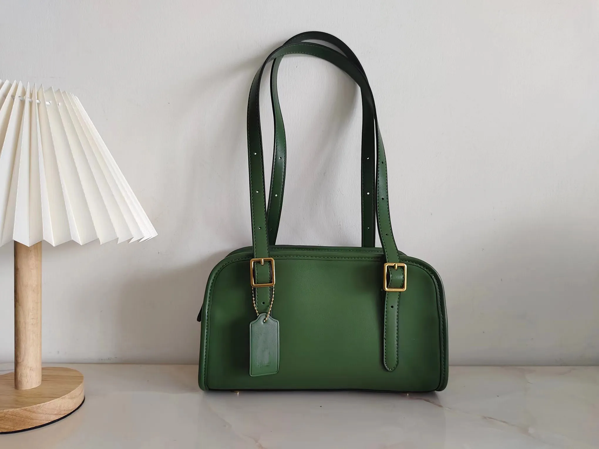 衝撃の激安コスパ・掘り出し物も Zip Swing Designer DHgate.com:Luxury Shoulder Bowling Bag, その他