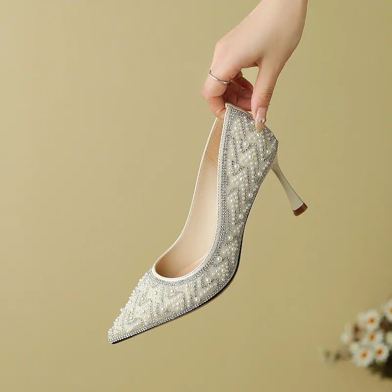 Yellow DIAMONDS CRYSTAL すみ MIDDLE HEELS 