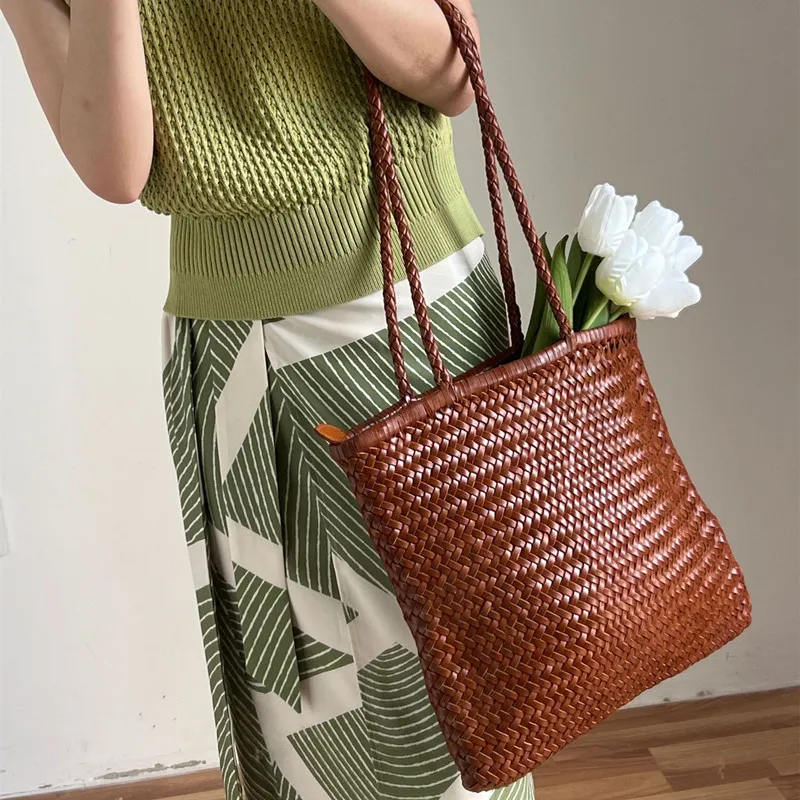 2024Handwoven Derma Leather Hollow Shoulder Japanese Style Casual Women's  Shoulder Bag