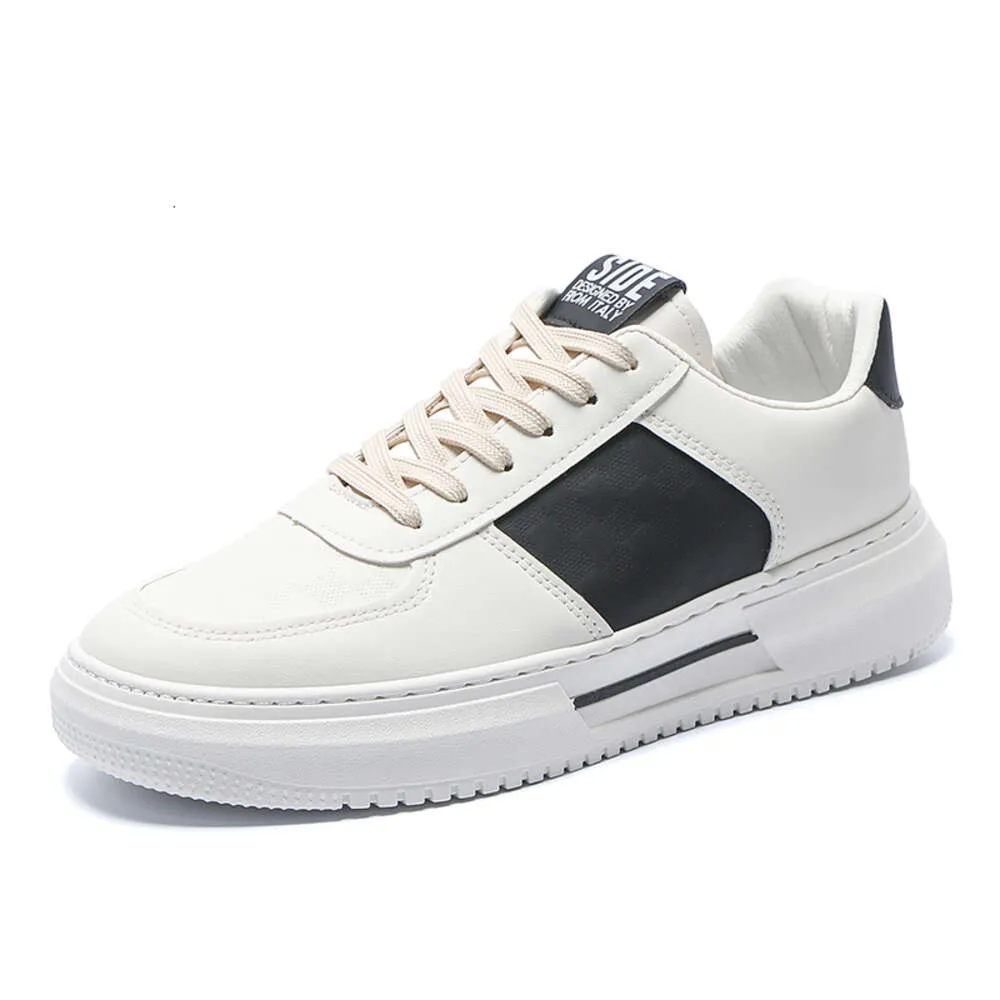 Mens Casual Sneakers Breathable Soft Comfortable Korean  display picture 3