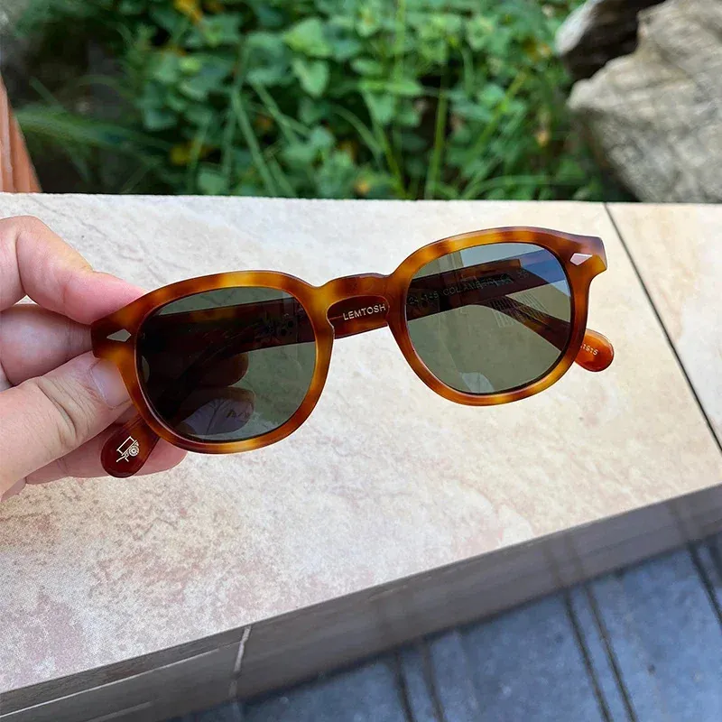 Lemtosh Retro Oval Sunglasses for Men with PC Frame and  display picture 2