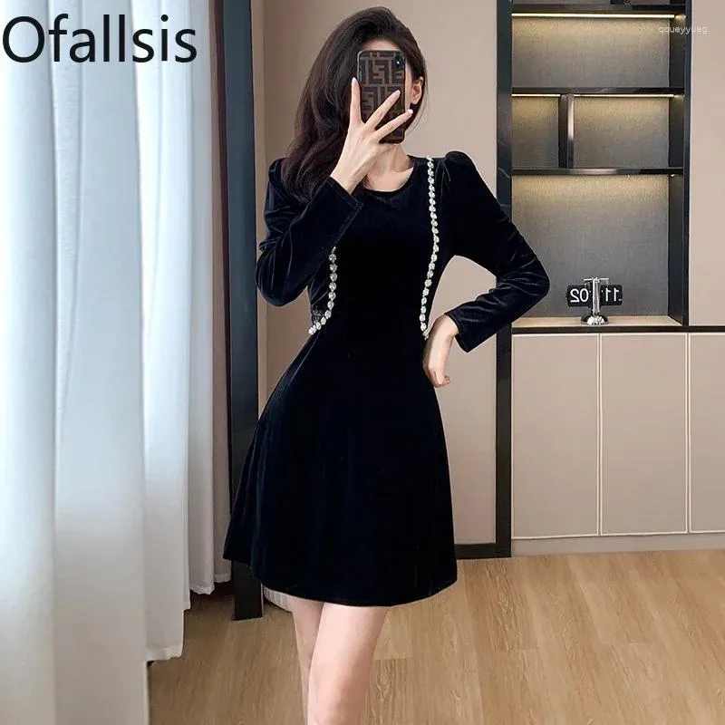 Classic black cocktail dress sale