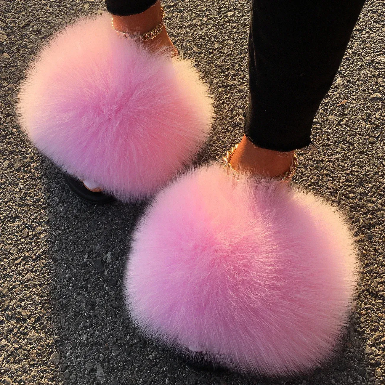 Oversized fur slides best sale
