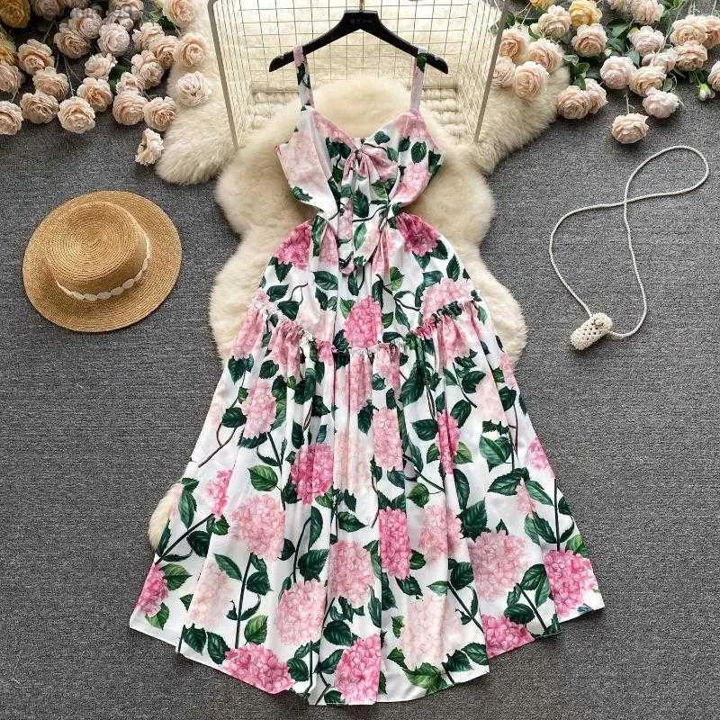 Elegant Floral Print Maxi Dress for Women - Spaghetti Strap, V-Neck, Sleeveless