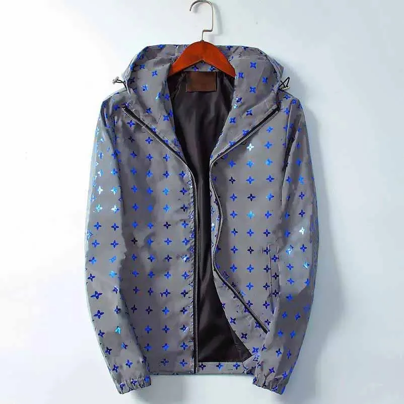 24sp Newmens Womens Classic Spring Sports Designer Designer Reflective Jackets Elastic Soft Outdoor Travel Hoodie 1 732 DHgate