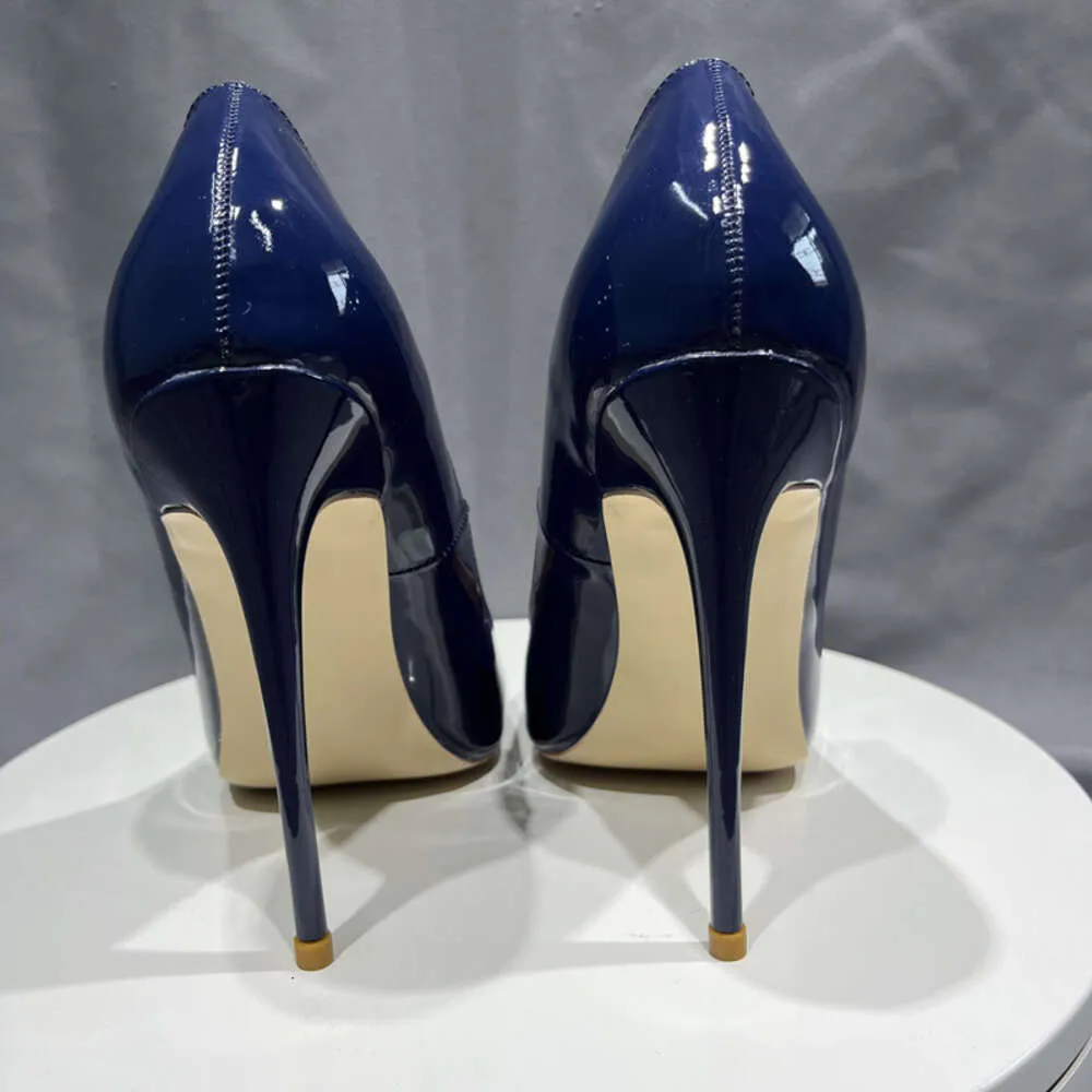 Navy blue patent pumps hotsell