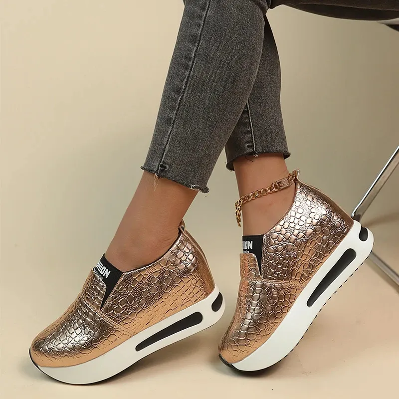Hidden Heel Sneakers For Women Spring Chunky Platform Vulcanized Female Lightweight Slip On Height Increasing Sports_voghion.com