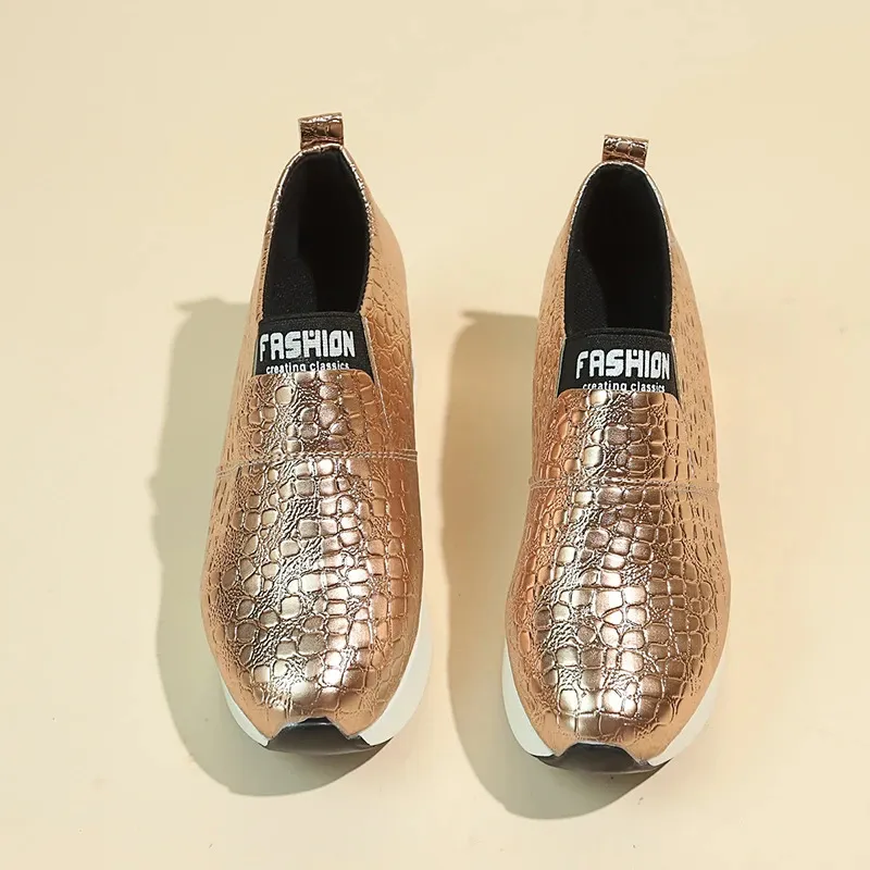 Women's Hidden Heel Platform Sneakers Lightweight Slip-on Loafers_voghion.com