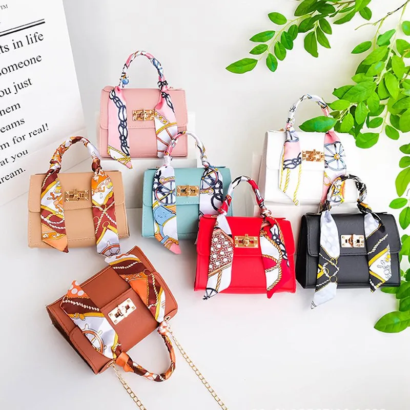 DHgate.com:Small Square PU Leather Chain Handbag Bow Lock
