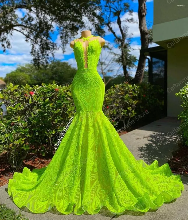 Party wear gowns near me online