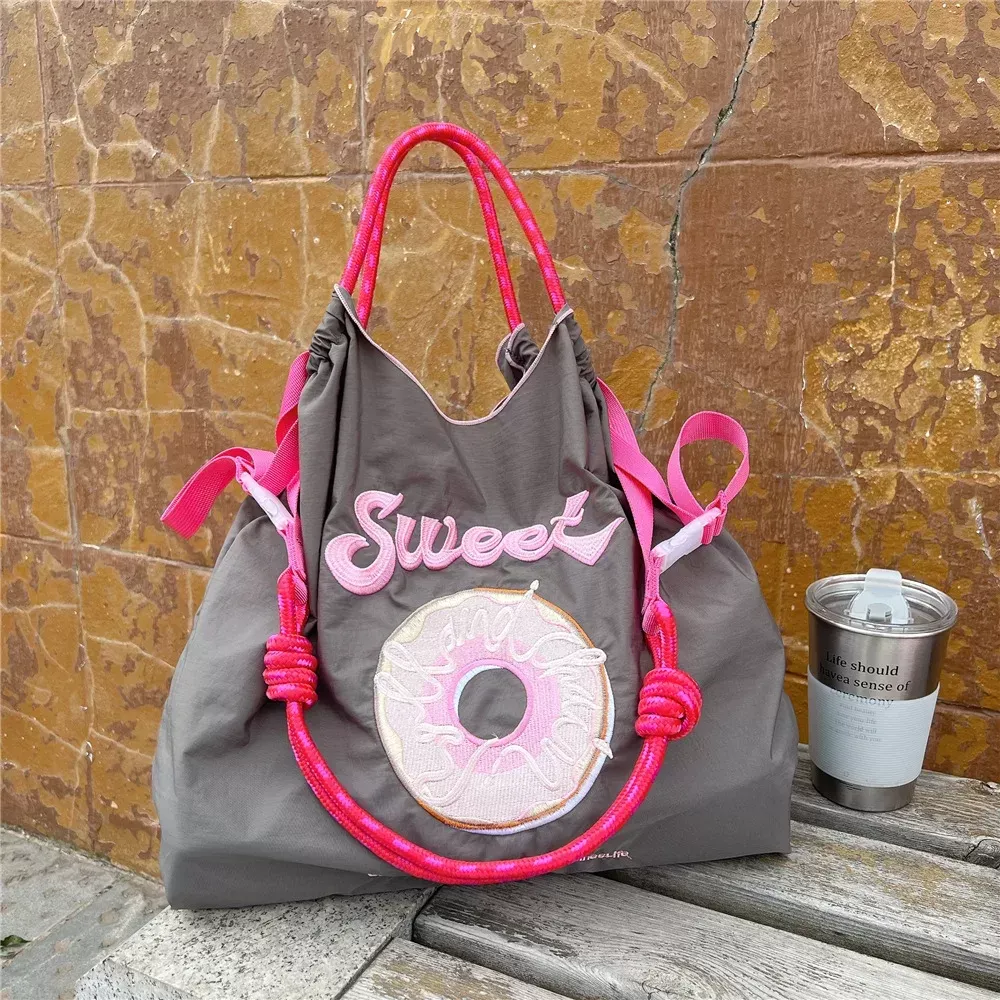 DHgate.com:Kawaii Embroidered Canvas Bag - Cute Ball Chain