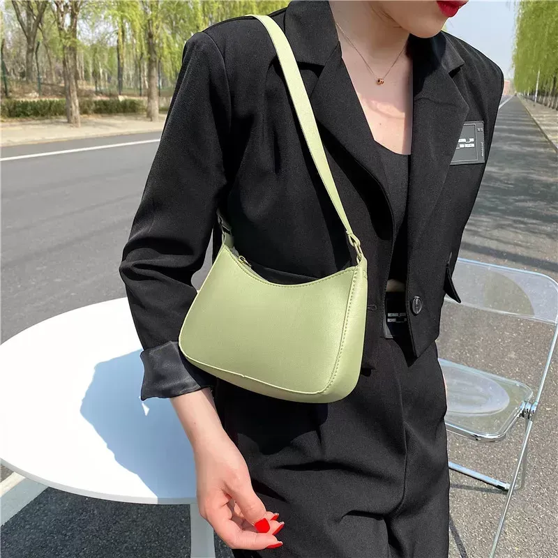 ｜JILLSTUART｜ Mina small baguette shoulder bag 2 colors さらに100円引◇JILLSTUART◇Mina Small baguette shoulder bag