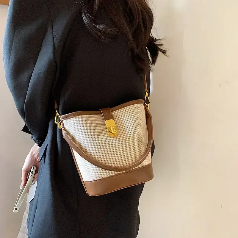 【EMIS】CANVAS SHOULDER BUCKET BAG-BEIGE CANVAS SHOULDER BUCKET BAG-BLACK - EMIS