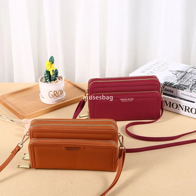 Minimalist Double Layer Leather Clutch with Large Capacity and Shoulder Strap