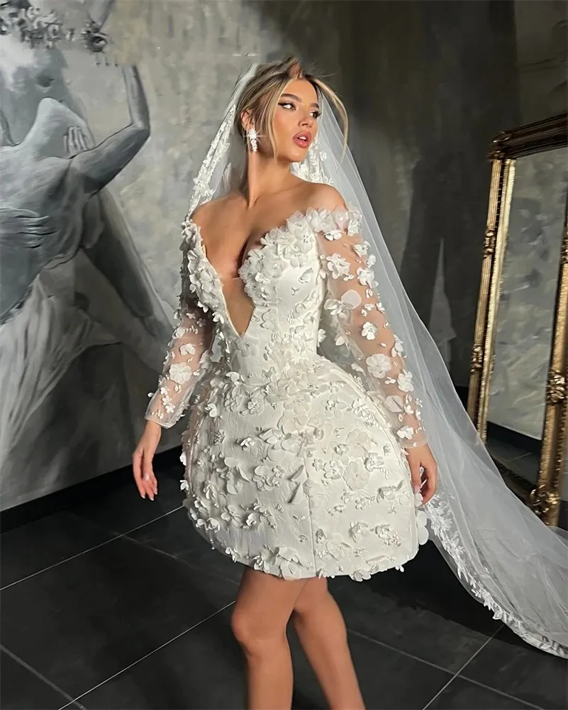 DHgate Elegant Sweetheart Short Wedding Dress with Beaded Floral Lace Wedding Party Events