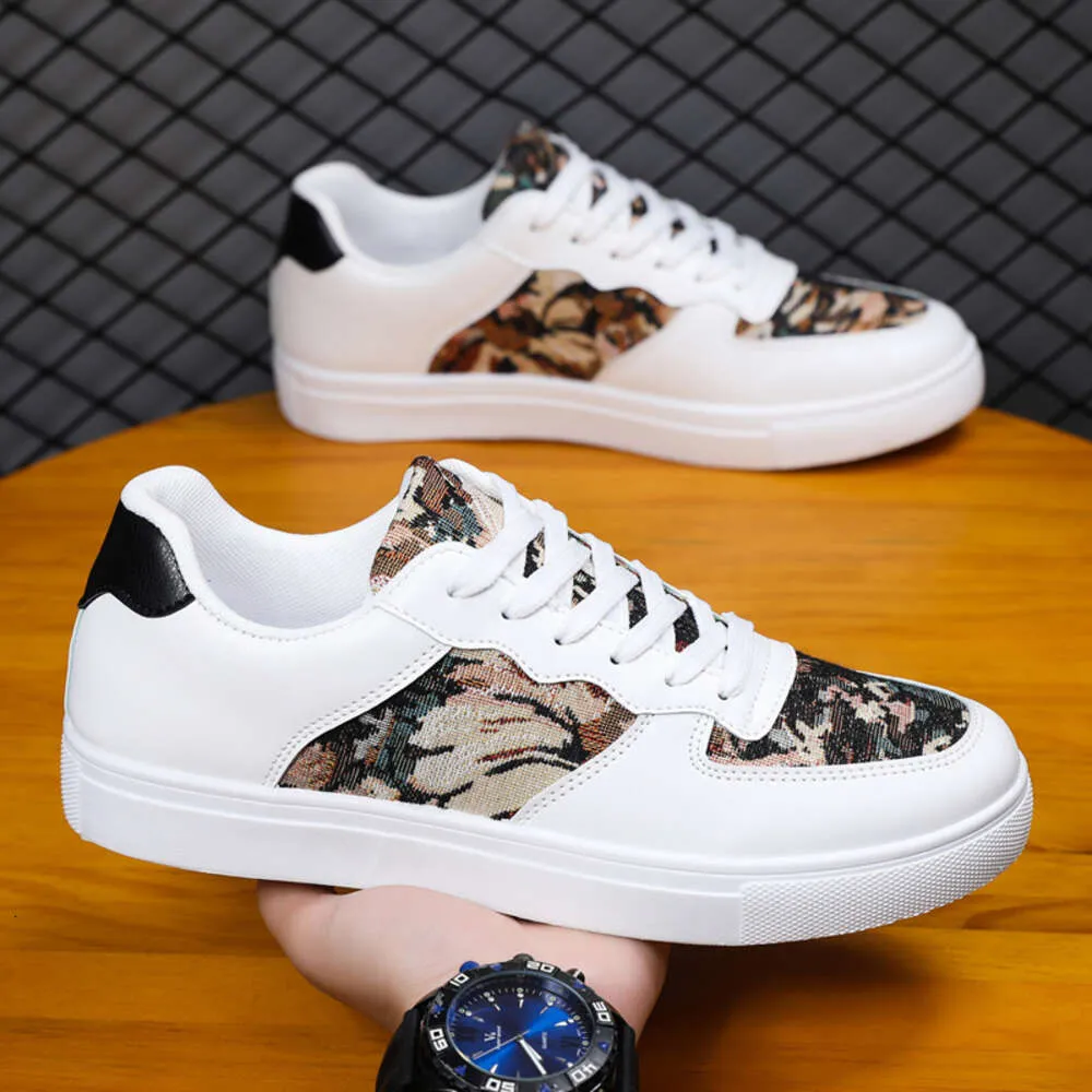 Mens Canvas Sneakers Lace Up Trendy Casual Shoes For Sports Wholesale From Viphxs999 23.83 DHgate.Com