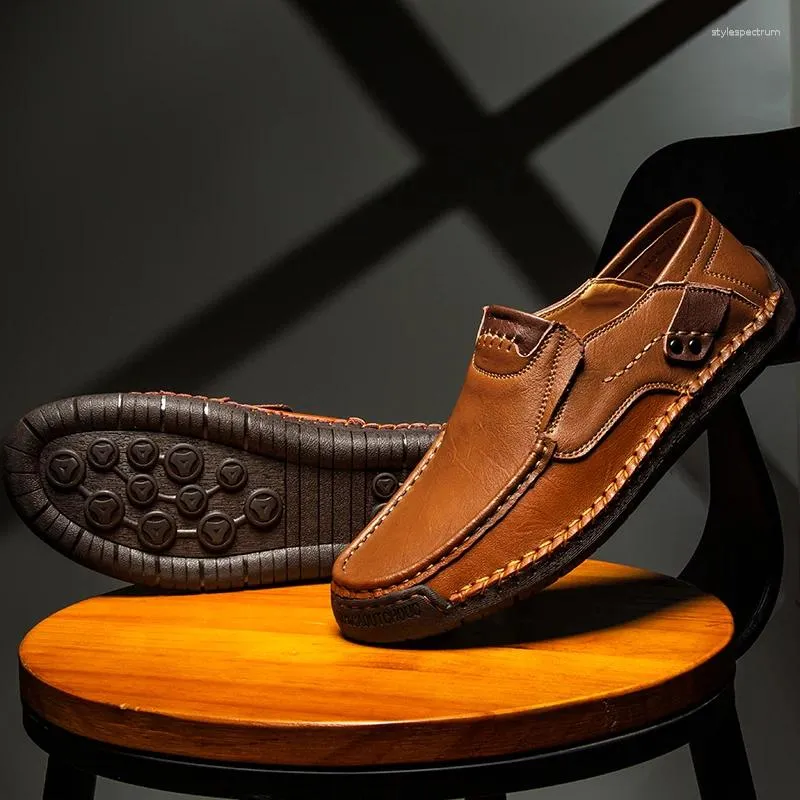 Casual schoenen van een bekend merk voor heren, handgemaakte luxe loafers van echt leer, outdoor sneakers voor mannen, mocassins voor heren._voghion.com