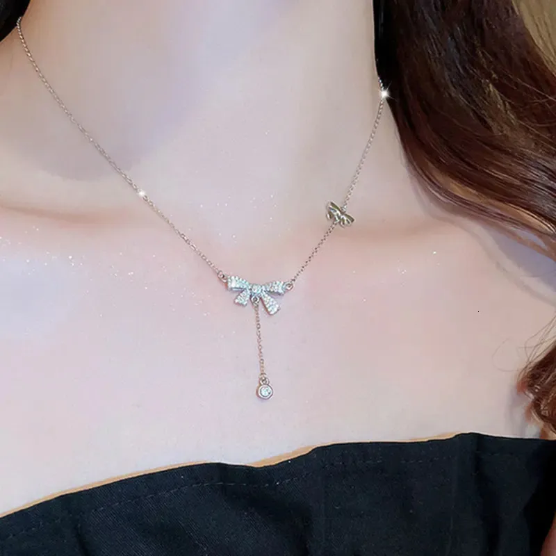 DHgate.com:Sterling Silver Butterfly Necklace for Women, Y2K