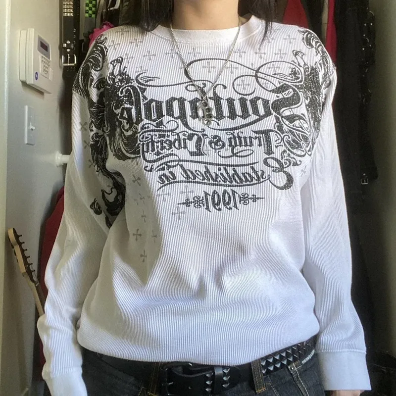 fb99c7f8-e7c4-4bb3-87e1-