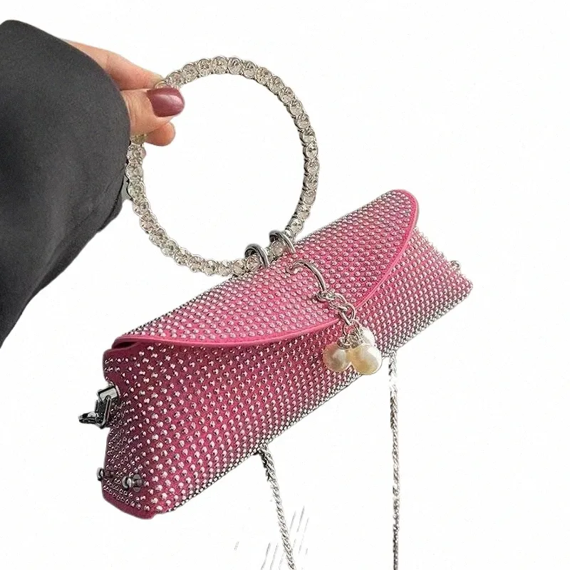 Diamante clutch hot sale