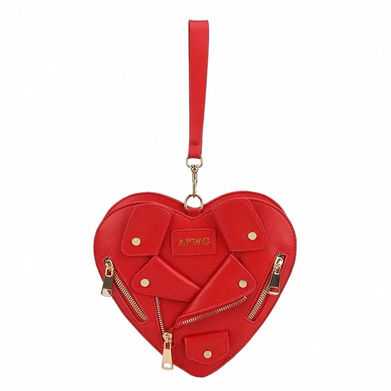 Vintage Y2K Small Chain Rivet Shoulder Bag Heart Shaped