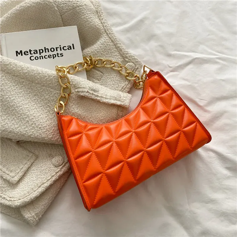 DHgate.com:Exquisite PU Leather Diamond Pattern Shoulder Bag