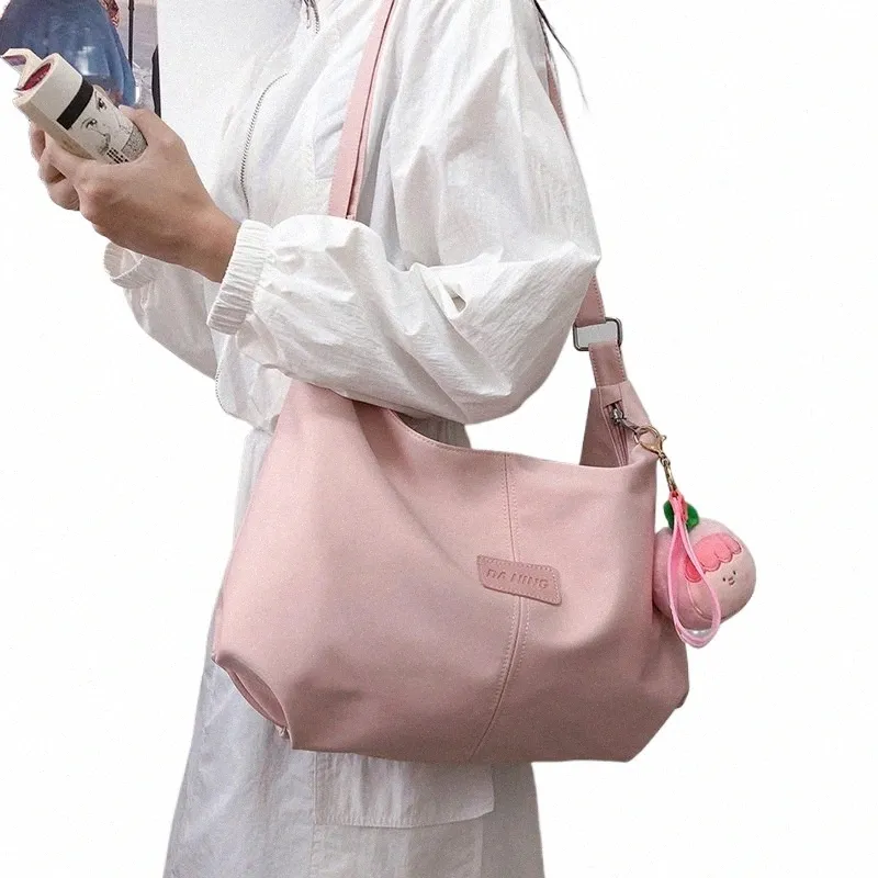 Large lightweight purse hot sale