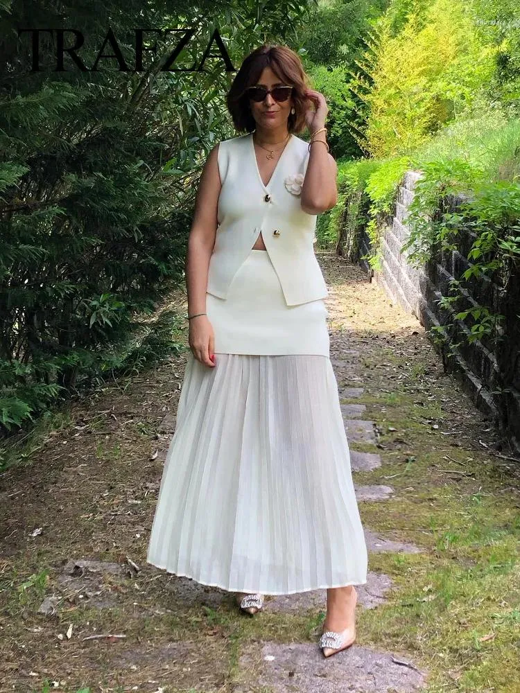 Womens Work Dress Set Beige Knitted V-Neck Sleeveless Vest Top with High  Waist Zipper Ankle-Length Skirt from Dhgate Work Dresses - price 47.46