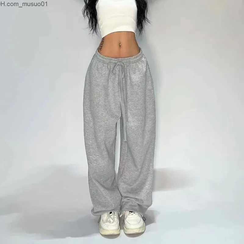 Gray Cotton Baggy Sweatpants: Comfy Casual Joggers for Womens