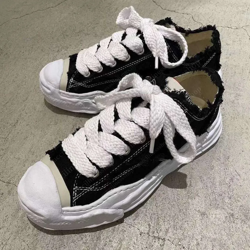 MIHARA YASUHIRO｜ (I12LT511 DKGRAY) Maison Mihara Yasuhiro Blakey Low in Silver Metallic