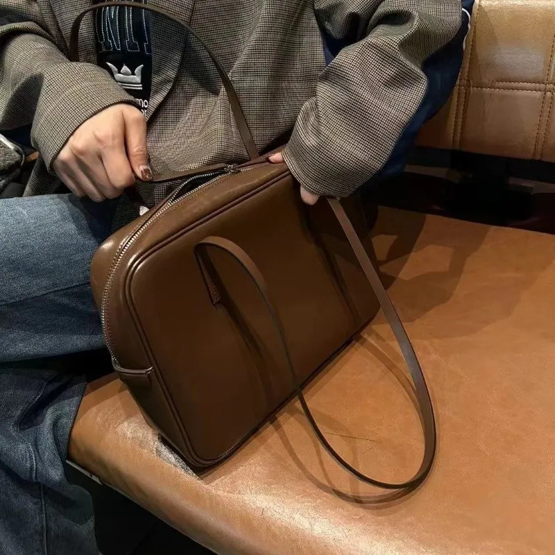 DHgate.com:Korean Shoulder Bag: Square Underarm Purse with DHgate.com:Korean Shoulder Bag: Square Underarm Purse with