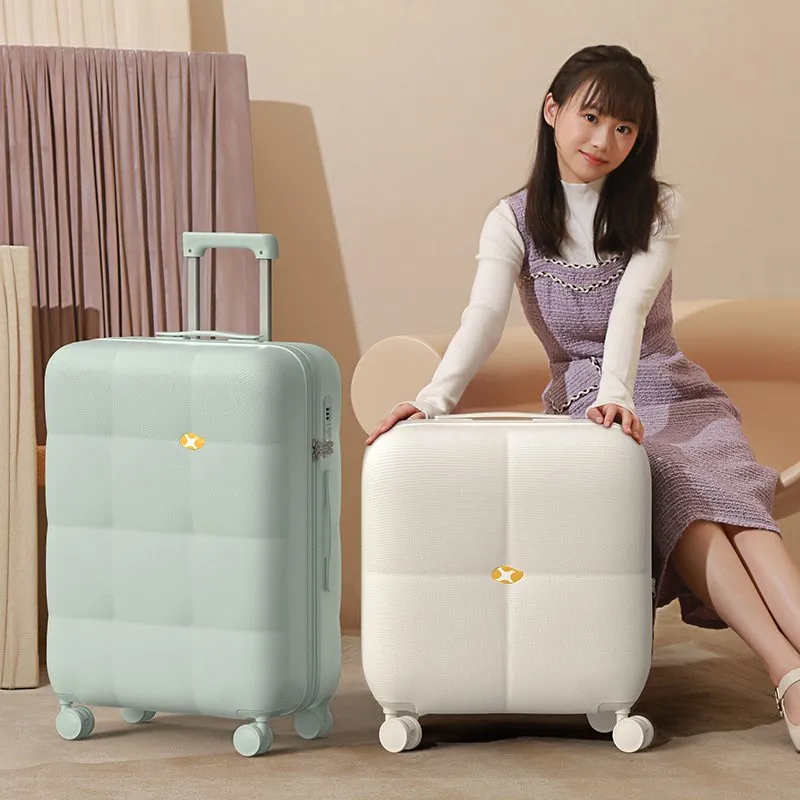 Girls large suitcase hot sale