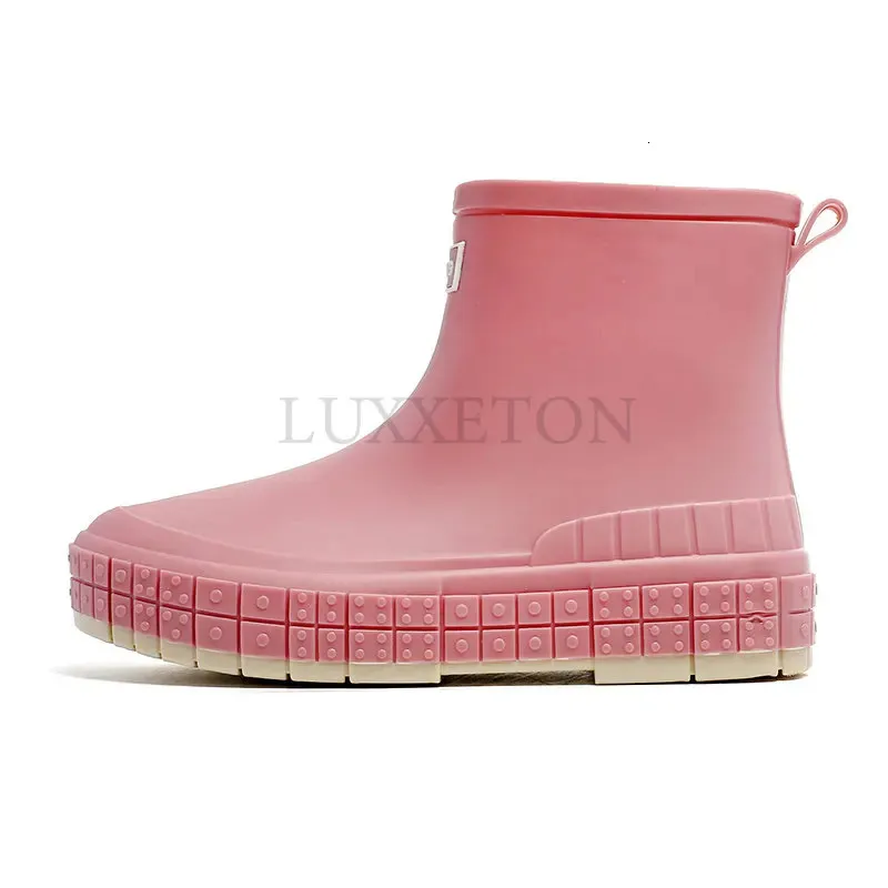 Zapatos bajos de mujer para lluvia, antideslizantes, impermeables, de PVC, botines de trabajo, botas de agua, de moda, color liso, plataforma, cubrezapatos 240618_voghion.com