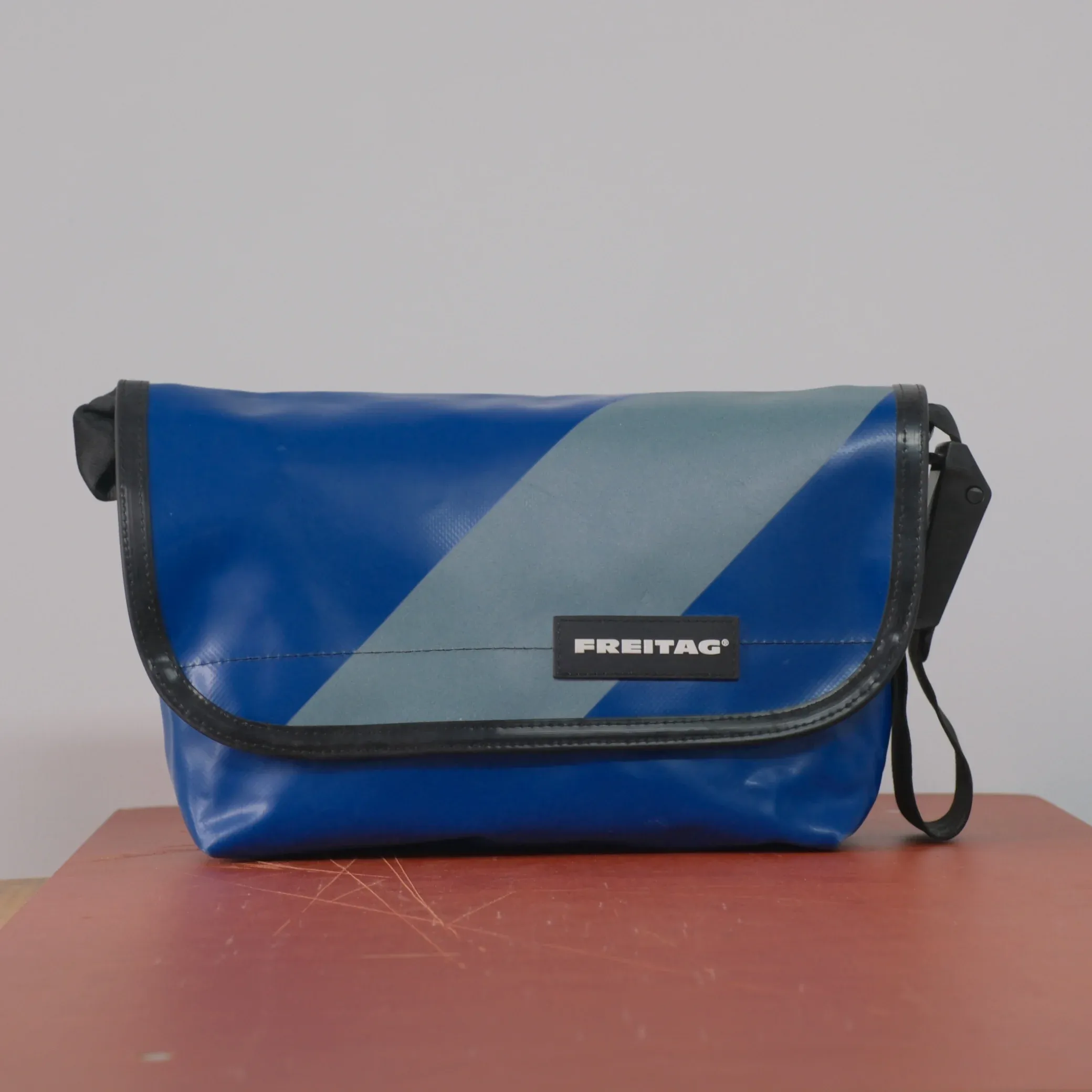 バッグ freitag hawaii five-o b314f94a-8efc-4e9d-8ada-