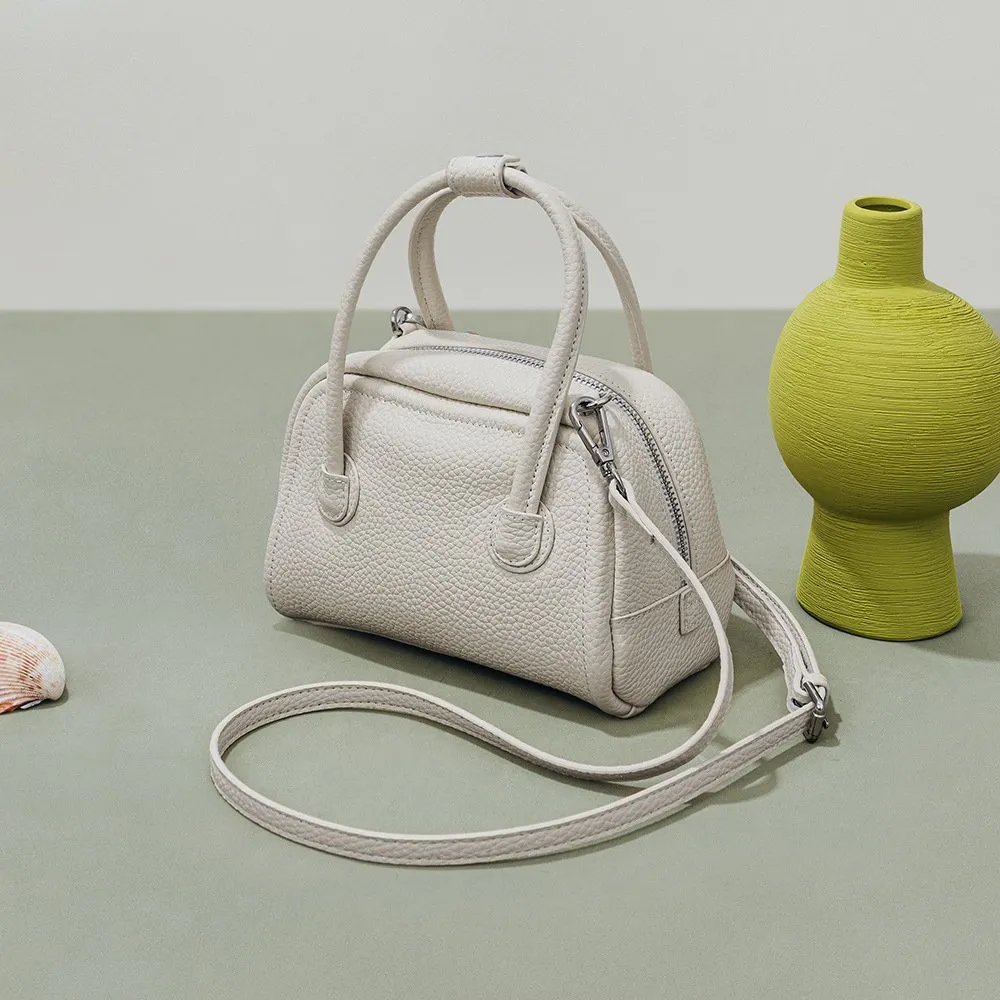 70's USA製 Leather mini boston bag Mini Boston Bag- Women's Soft Leather Barrel Bag Handmade