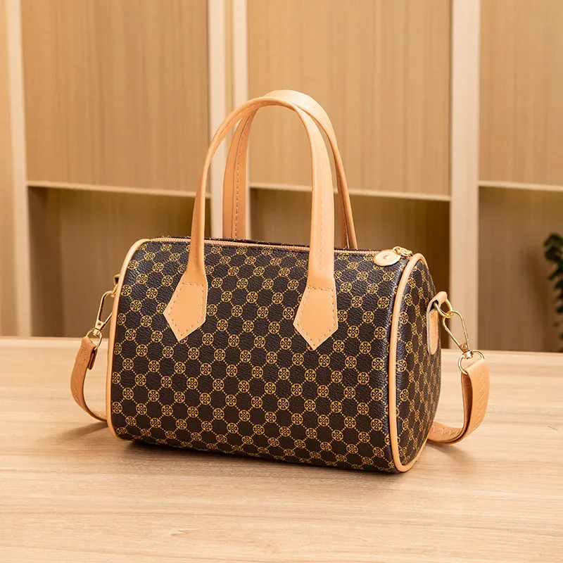 ショルダーバッグ・ポシェット Hashtag DDD Removable angel wings back DHgate.com:Vintage Printed Handbag - New Style, Womens