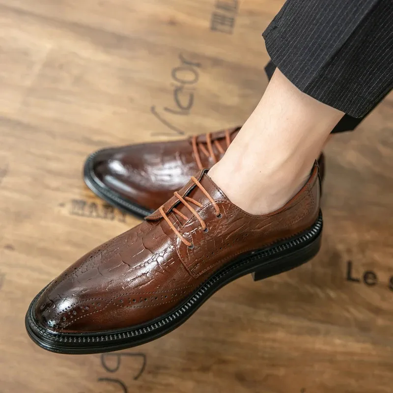 Modello Vigouro Handmade Italian Leather Men's Oxford Dress Shoes - Brown Embossed Cowhide, Lace-Up