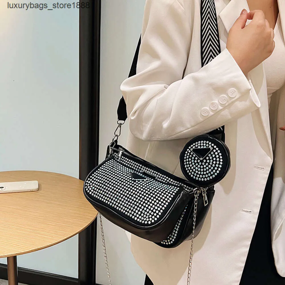 ALICE MARTHA]Dumpling Shirring Bag 9color■韓国ファッション ALICE MARTHA]Dumpling Shirring Bag 9color□韓国ファッション