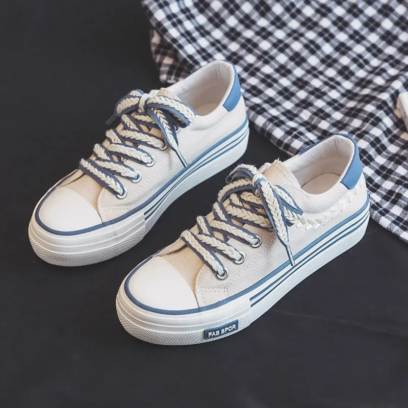 Luxury designer shoes in black and white Running Women Minimalism Sports Shoe Casual Outdoor Shoes