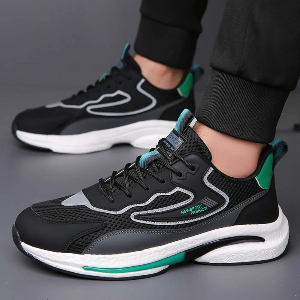 Mens Mesh Running Shoes - Lightweight Breathable Sneakers  display picture 1